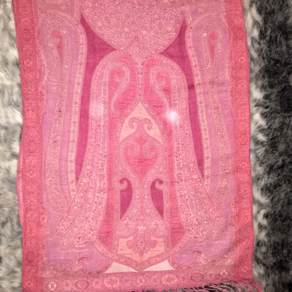 Pink Pashmina - Picture 5 of 5